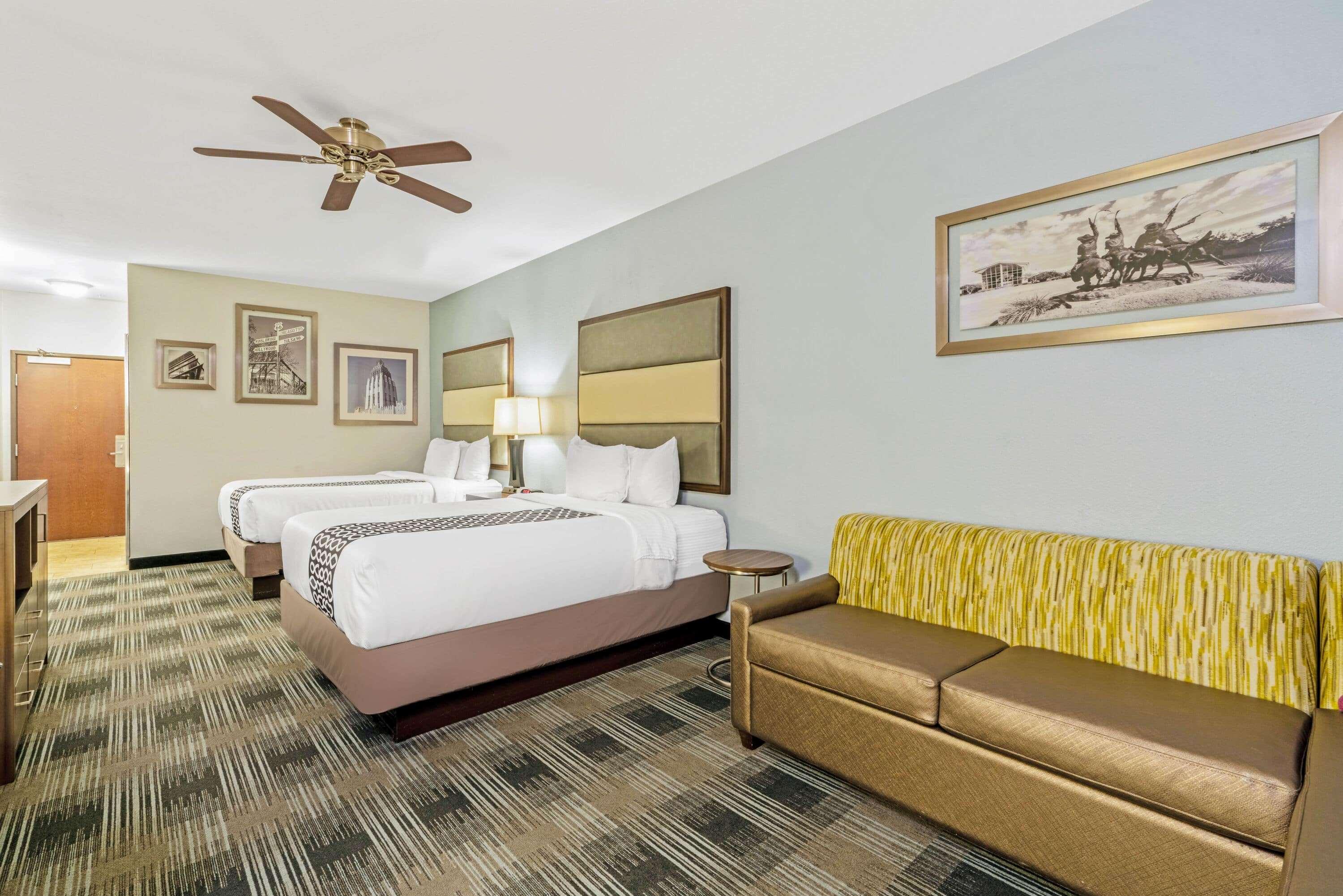 La Quinta By Wyndham Guthrie Hotell Exteriör bild